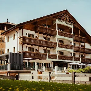 *** Hotel Alpenrose Italia