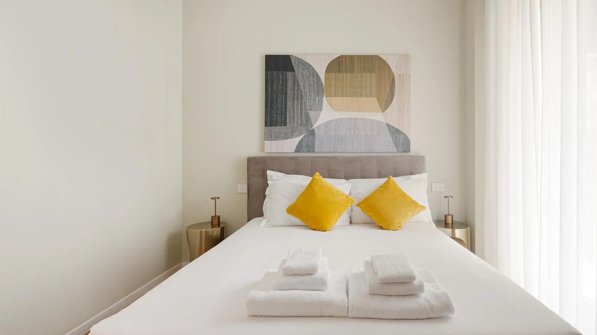 Heart Milan Apartments Sforza Duomo Italy